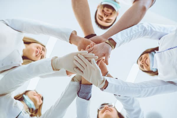 All The Different Types of Dental Staff You’ll Meet During Your Visit to The Dentist’s