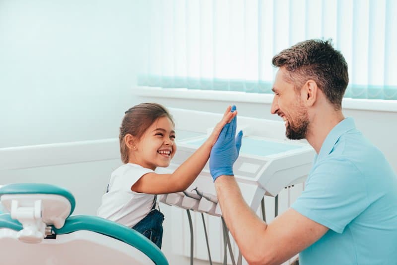Finding Your Smile Ally: Choosing the Right Dentist for National Align Your Teeth Day