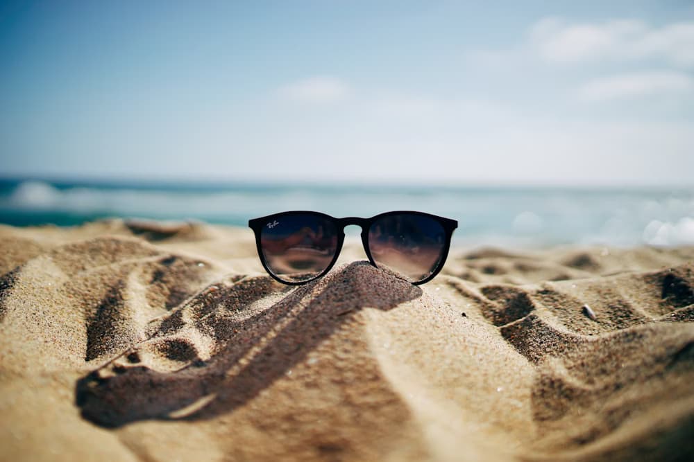 Tips for a Whiter and Brighter Smile for Summer 2024